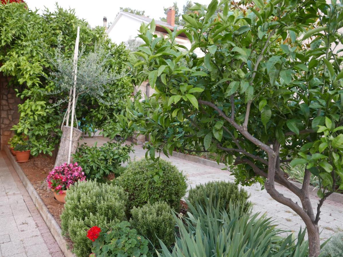 Apartman Ruza Krk Town Exterior photo
